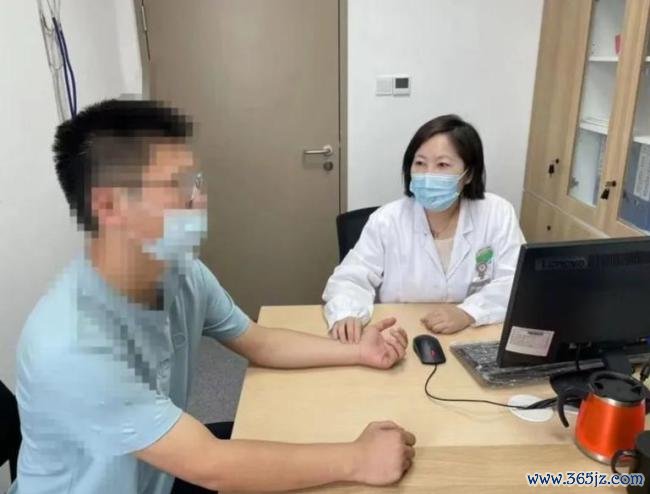 2颗杨梅下肚 女子眼睛差点看不见了 薄情过敏案例警示